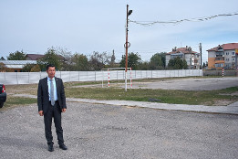 Lucrări de întreținere la mobilierul de joacă de la Grădinița Potigrafu-2017-1 Lucrări de întreținere la mobilierul de joacă de la Grădinița Potigrafu-2017-1